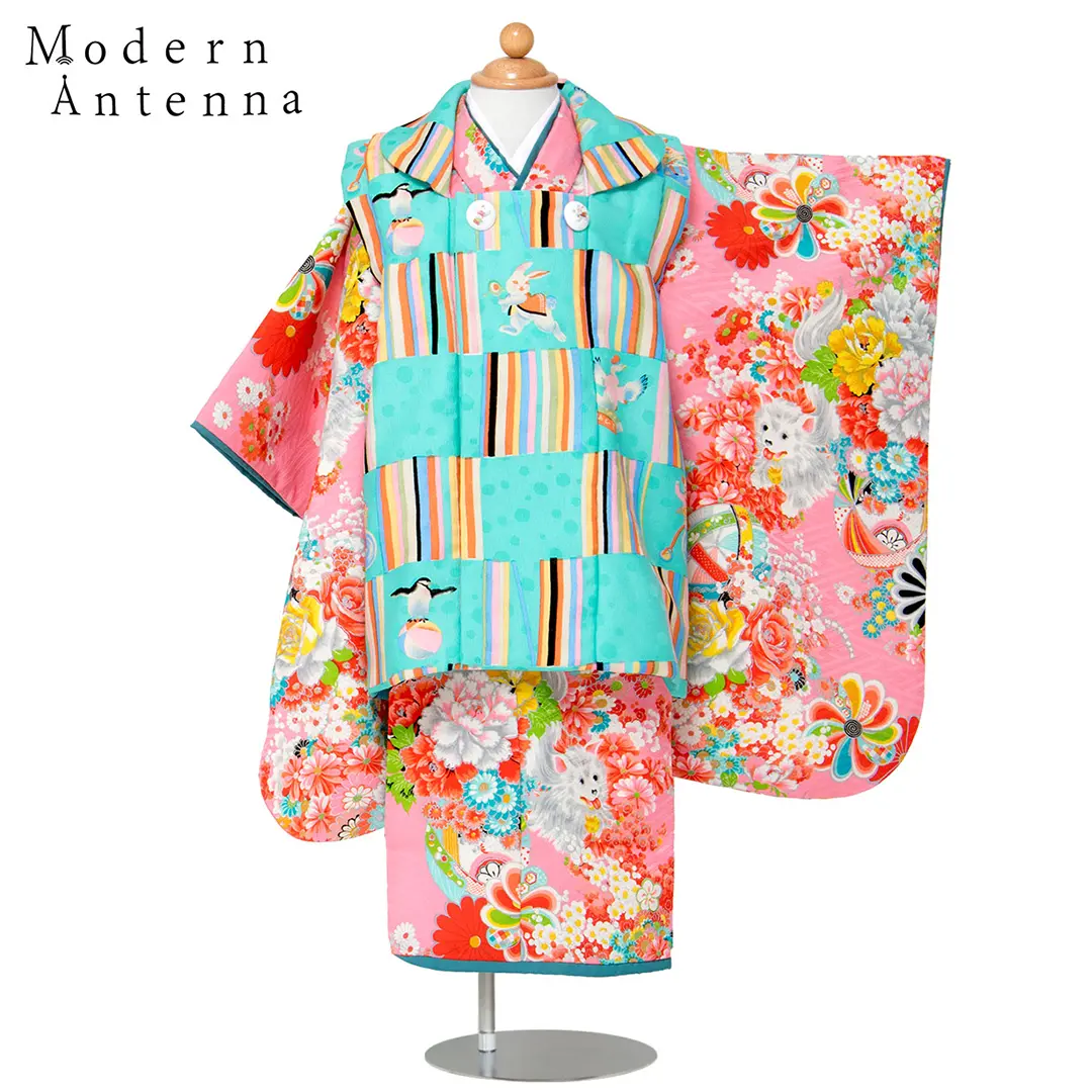 七五三着物レンタル／《Modern antenna》牡丹と白い犬の被布コート