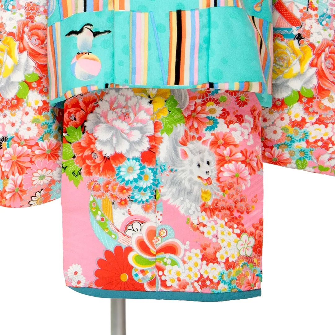 《Modern antenna》牡丹と白い犬の被布コートセット／七五三・三歳女の子 裾