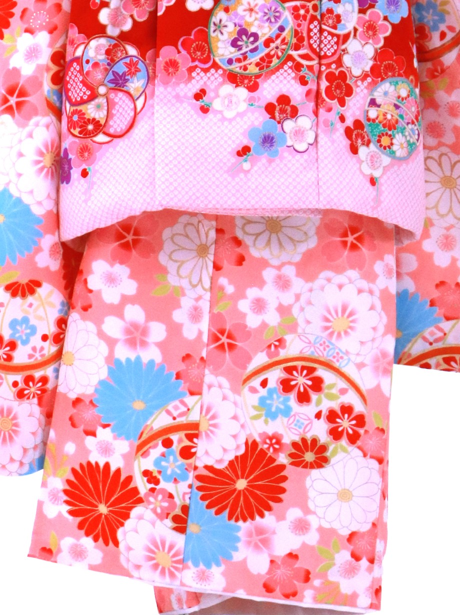 薄桃地に鞠と花尽くし、赤の被布コートセット／七五三・三歳女の子／裾