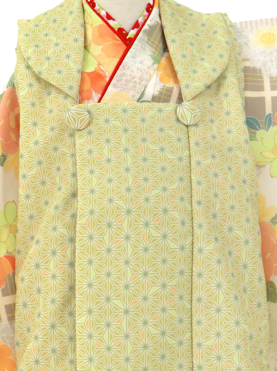 イエローベージュに桜と翁格子、麻の葉の被布コートセット／七五三・三歳女の子
