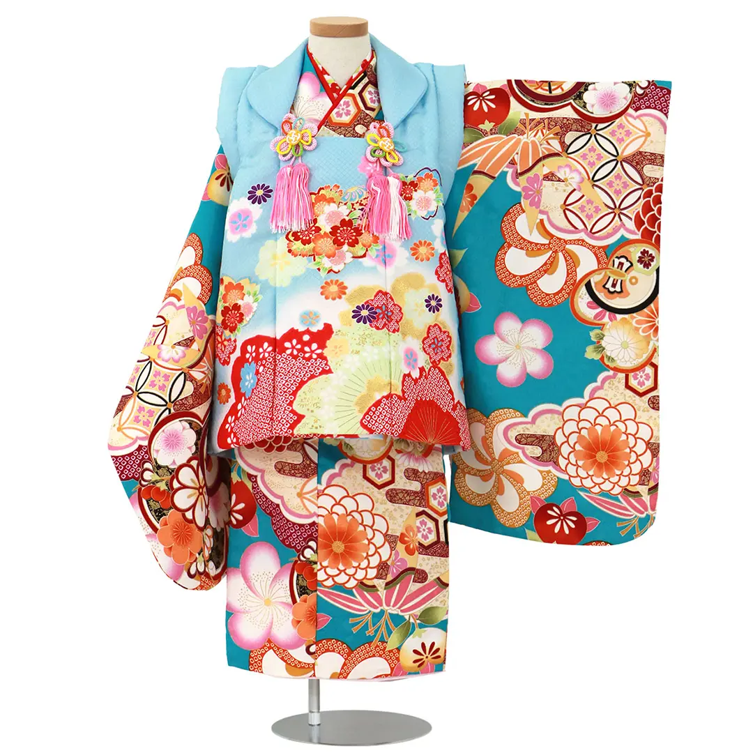 ターコイズブルーに四季花と七宝、水色の被布コートセット／七五三・三
