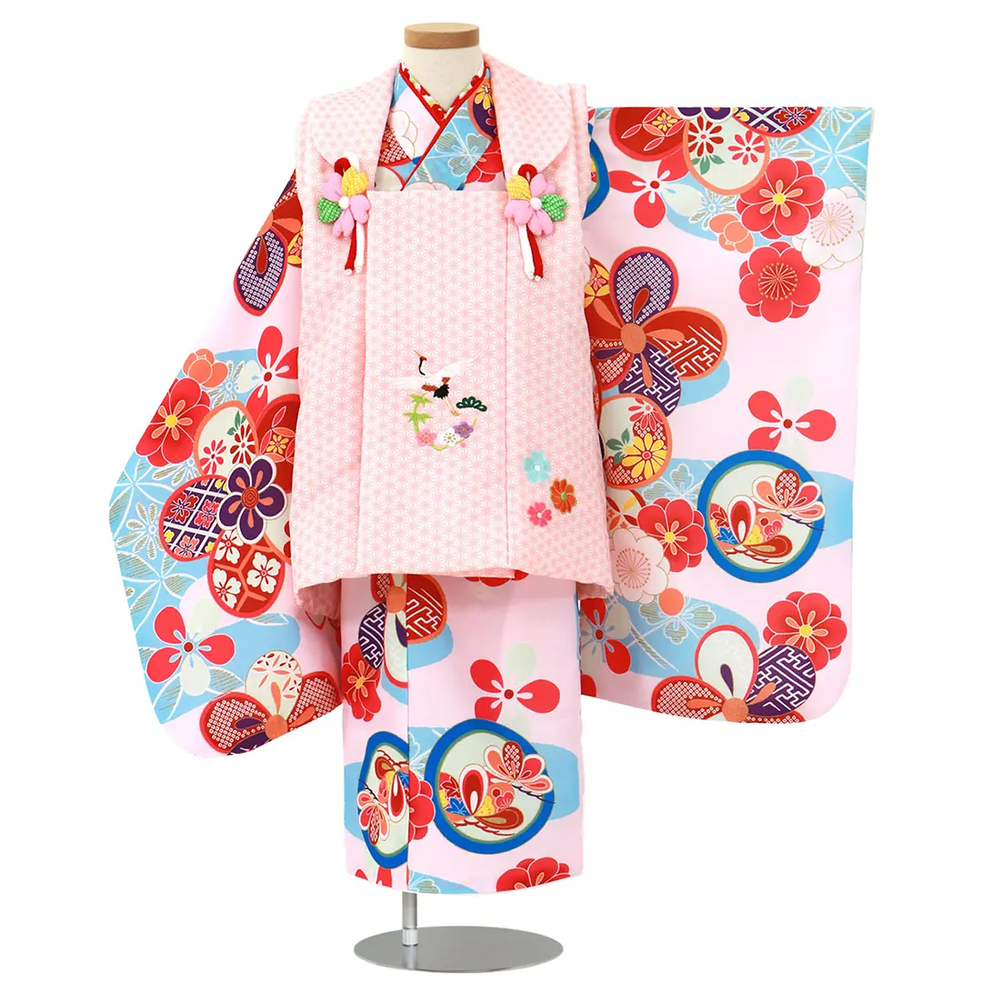 桜色地に水色と丸紋、ピンクの麻の葉の被布コートセット／七五三・三歳女の子／正面