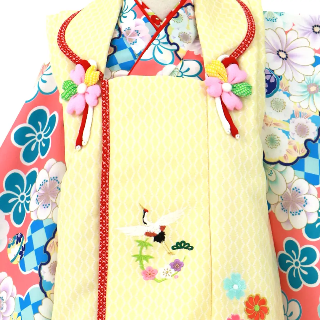 サーモンピンクに市松の雲、黄色と赤の被布コートセット／七五三・三歳女の子