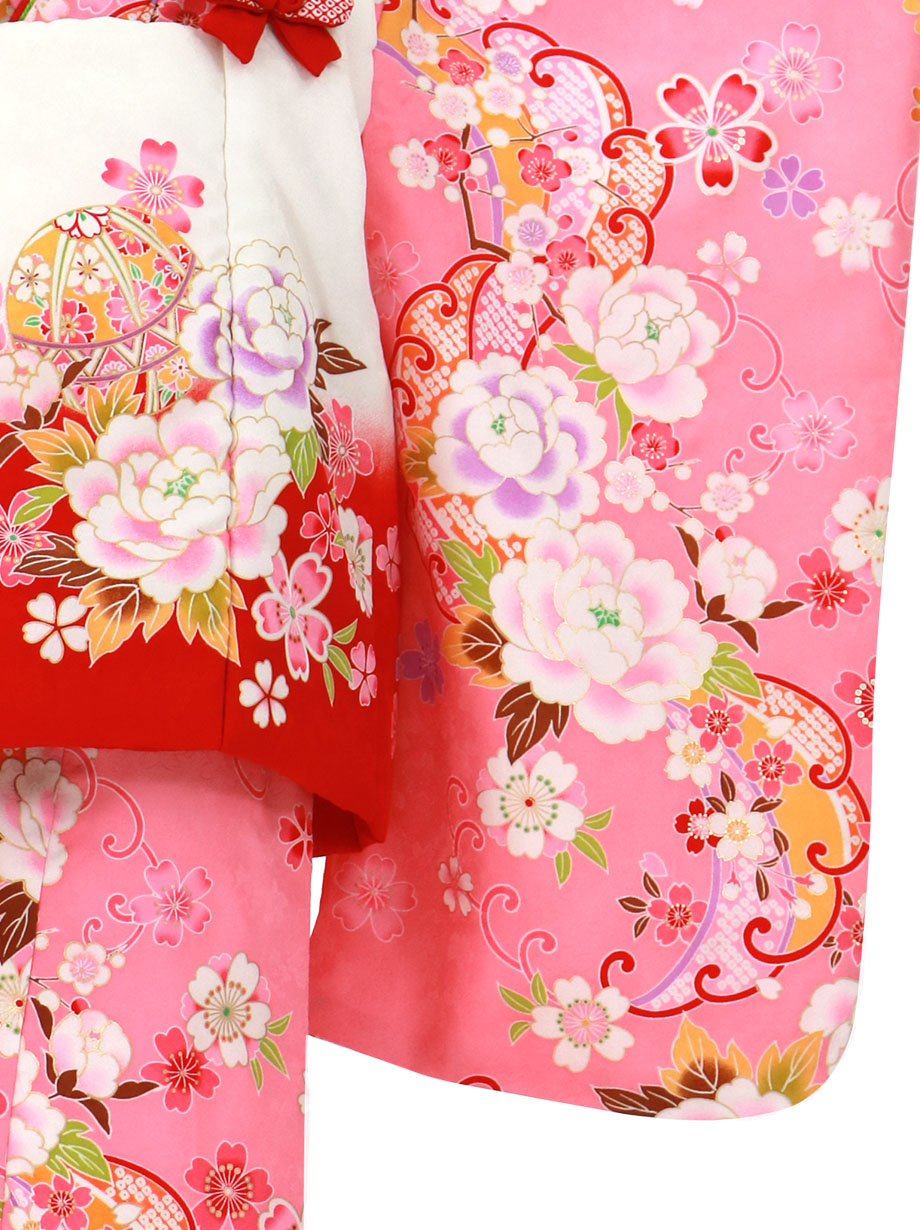 ピンク地に牡丹と桜、白の被布コートセット／七五三・三歳女の子