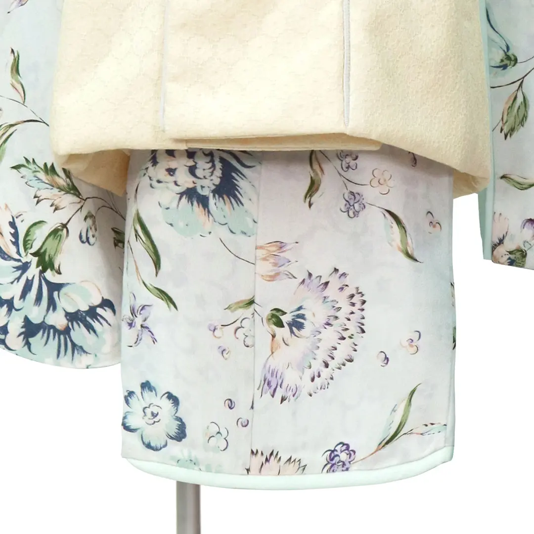 《JILLSTUART》ライトブルー地に青いカーネーションの被布コートセット／七五三・三歳女の子／裾