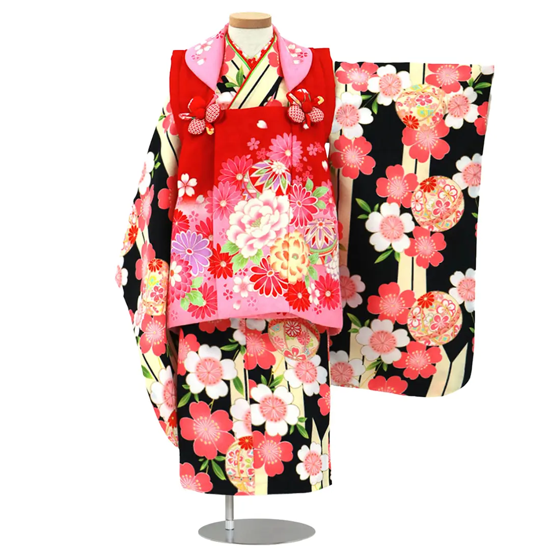 黒地に矢絣と桜の着物、赤地に牡丹と鞠の被布コートセット／七五三・三