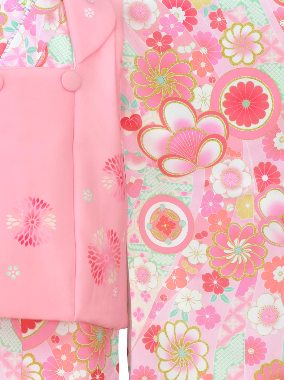 KAGURA》 ピンク地に桜とねじり菊、花紋、ピンクの被布コートセット
