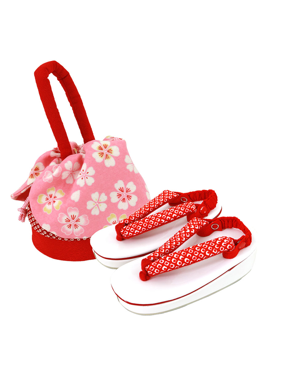 J.L.みんち様　ラボット　アイボリー桜満開着物一式　赤被布　リボン付き J.L.みんち様 ラボット アイボリー桜満開着物一式 赤被布 リボン付き