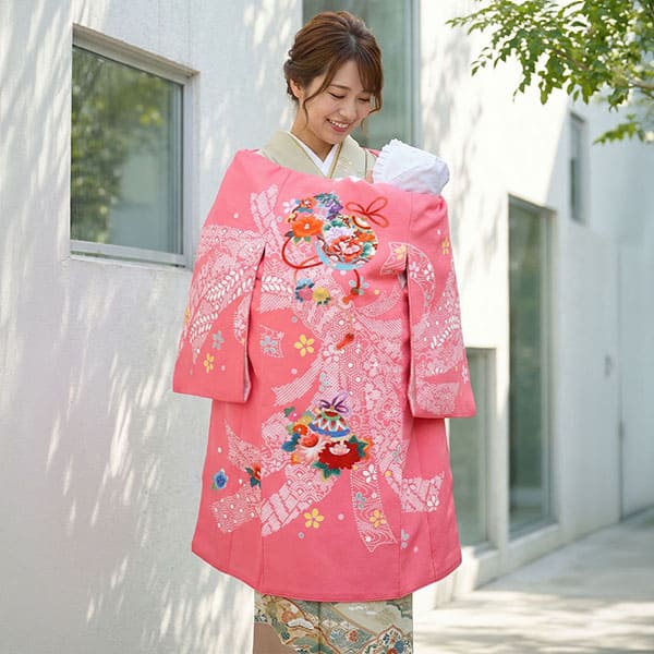 お宮参り産着／ピンク地に疋田の熨斗と鈴の祝い着／女児