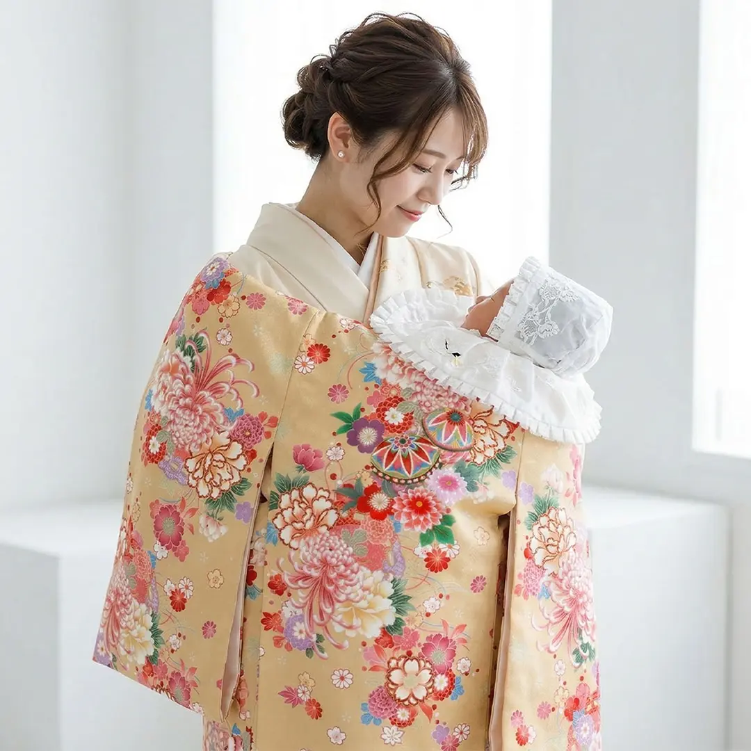 お宮参り産着レンタル／淡黄地に豪華な花尽くし、鞠の祝い着／女児