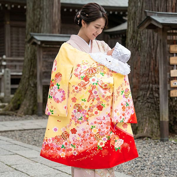 お宮参り産着／黄色地に鞠と花丸の祝い着／女児