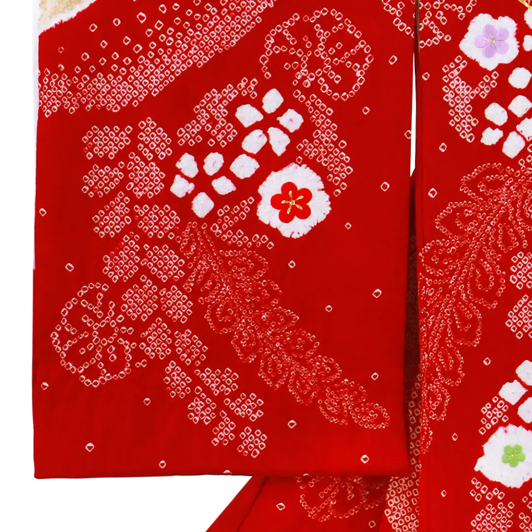お宮参り産着レンタル／赤地に絞りの花文様と雪輪の祝い着／女児 | お