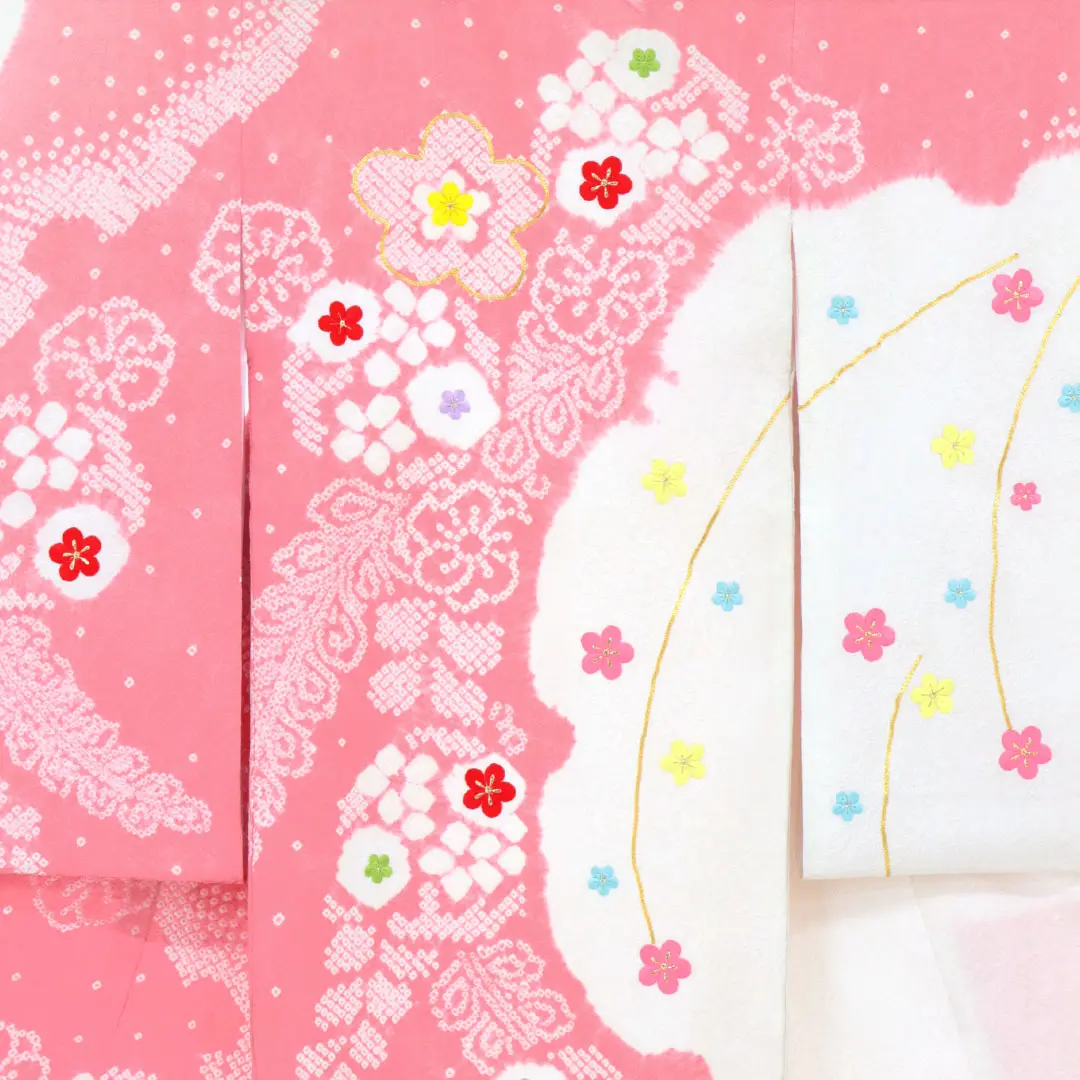 お宮参り産着／ピンク地に絞りの花文様と雪輪の祝い着／女児 | お