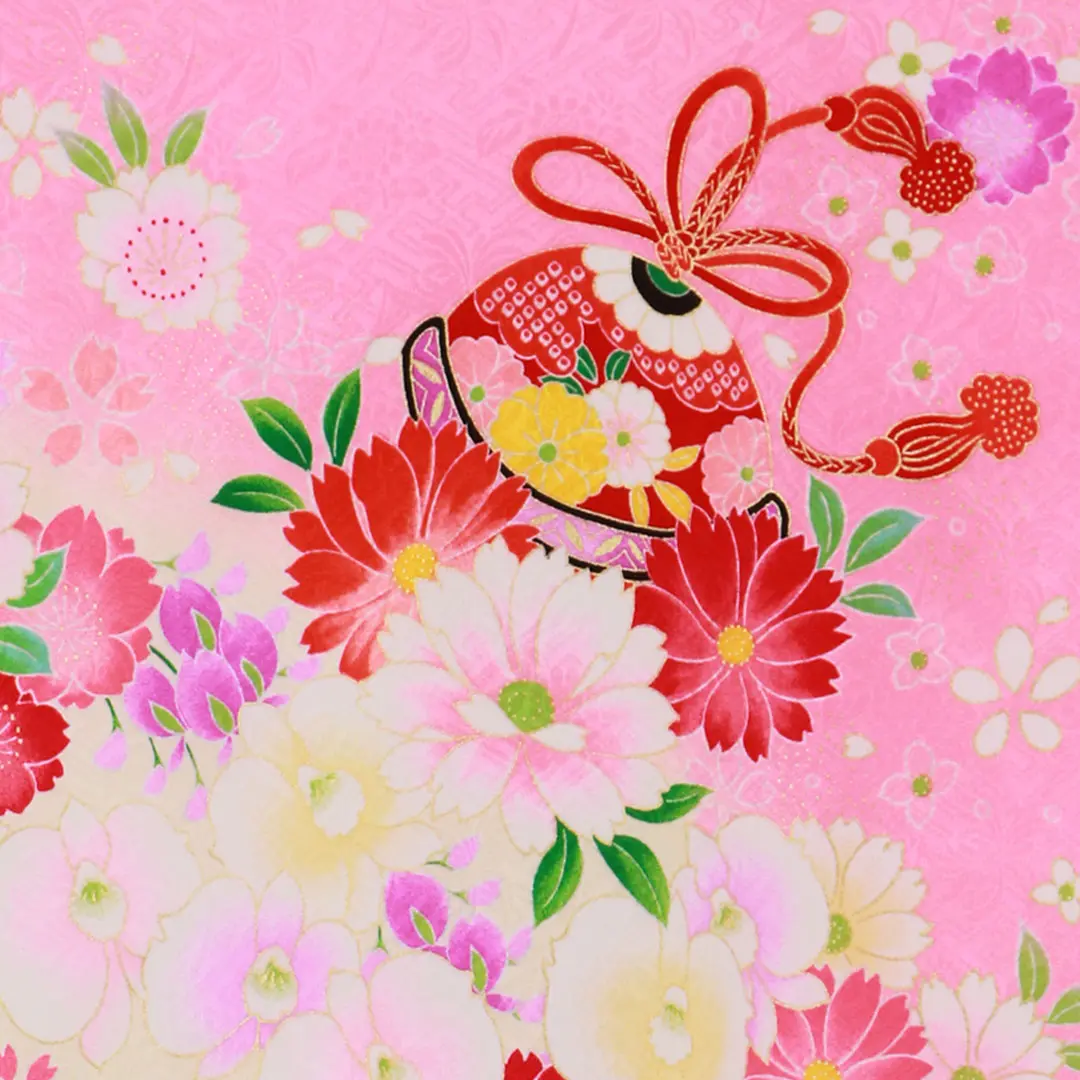 ピンク地に鹿の子柄の桜と鈴の祝い着（産着）／女児／背中の柄詳細