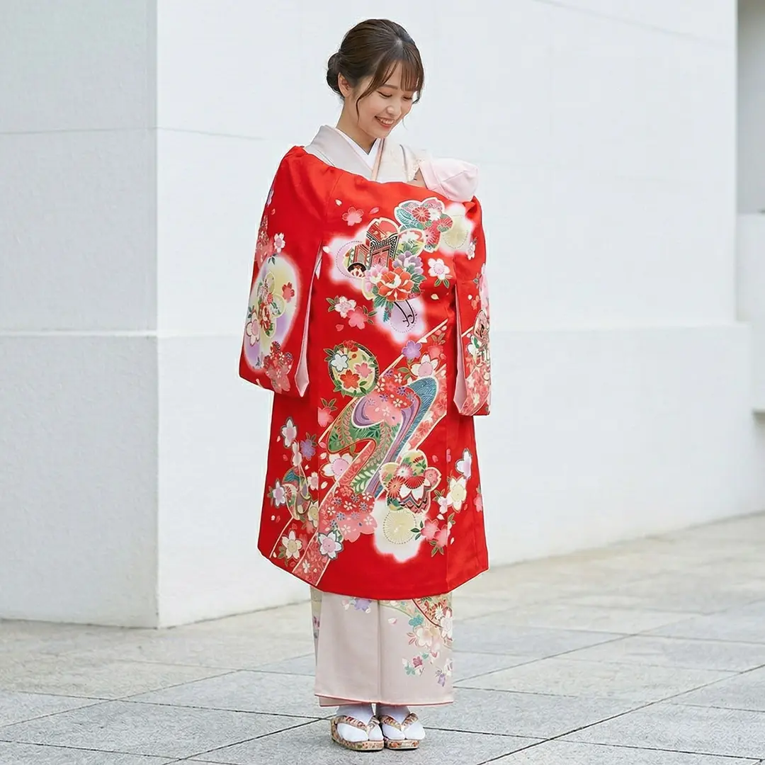 赤と白の桜模様 お宮参り用着物 お宮参り 着物 女の子 産着 祝い着 白 鞠 八重桜 桜 牡丹 菊 梅 吉祥紋