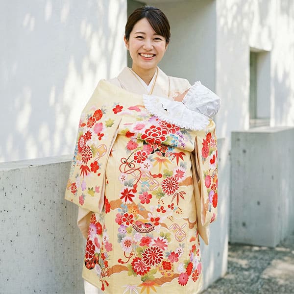 お宮参り産着／橙地に紅型の花車と鴛鴦の祝い着／女児 | お宮参りの産