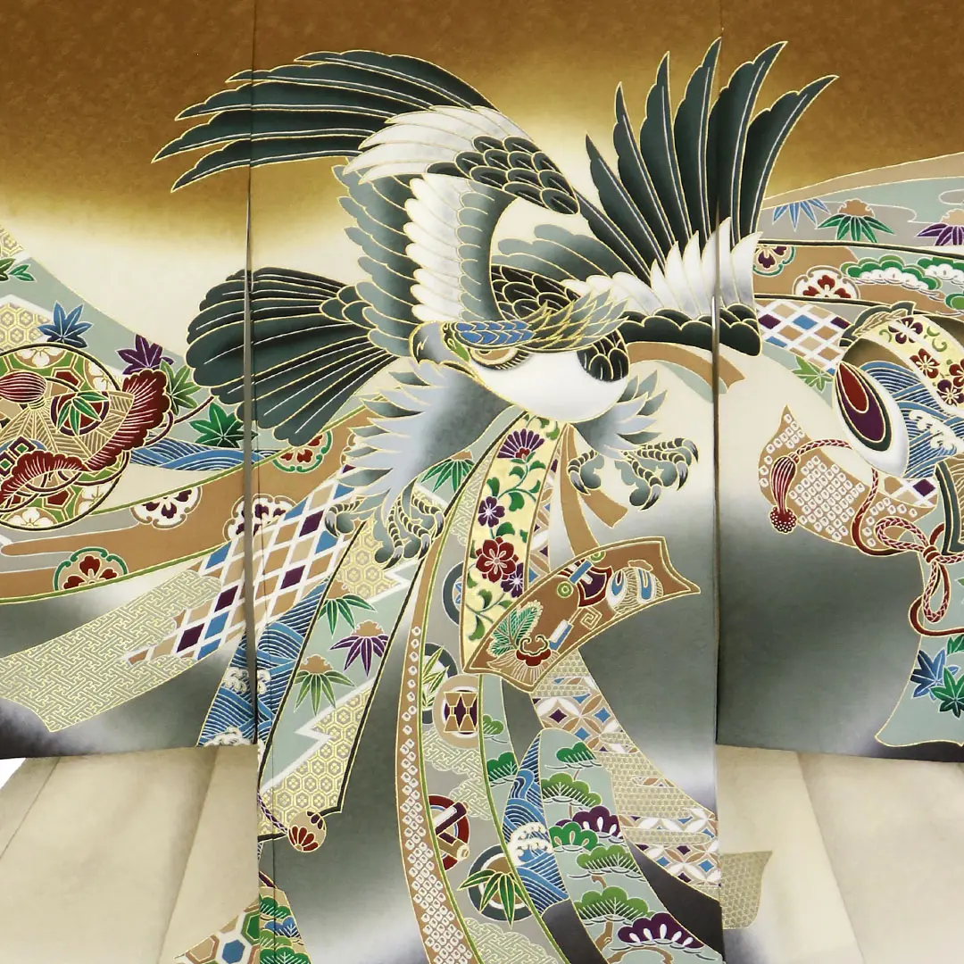 お宮参り産着／唐茶地に鷹と熨斗目の祝い着／男児／背中詳細