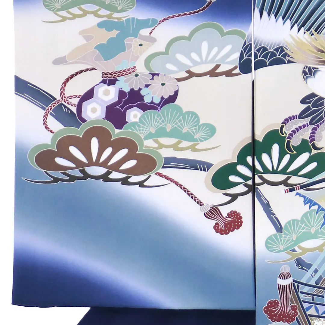 お宮参り産着／紺地に鷹と宝船の祝い着／男児／左袖詳細
