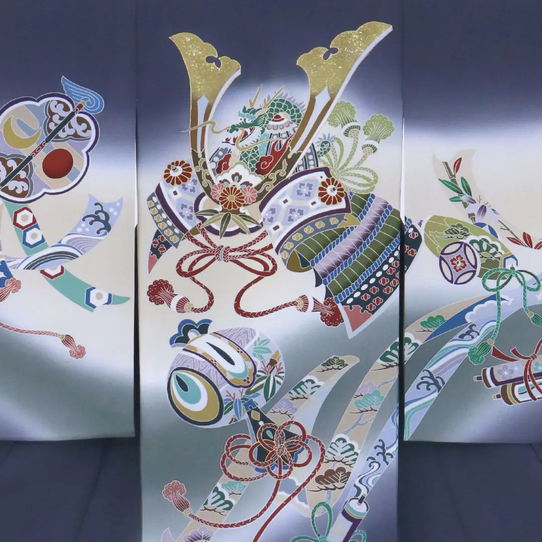 お宮参り産着／青褐（あおかち）色に兜の祝い着／男児／背中詳細