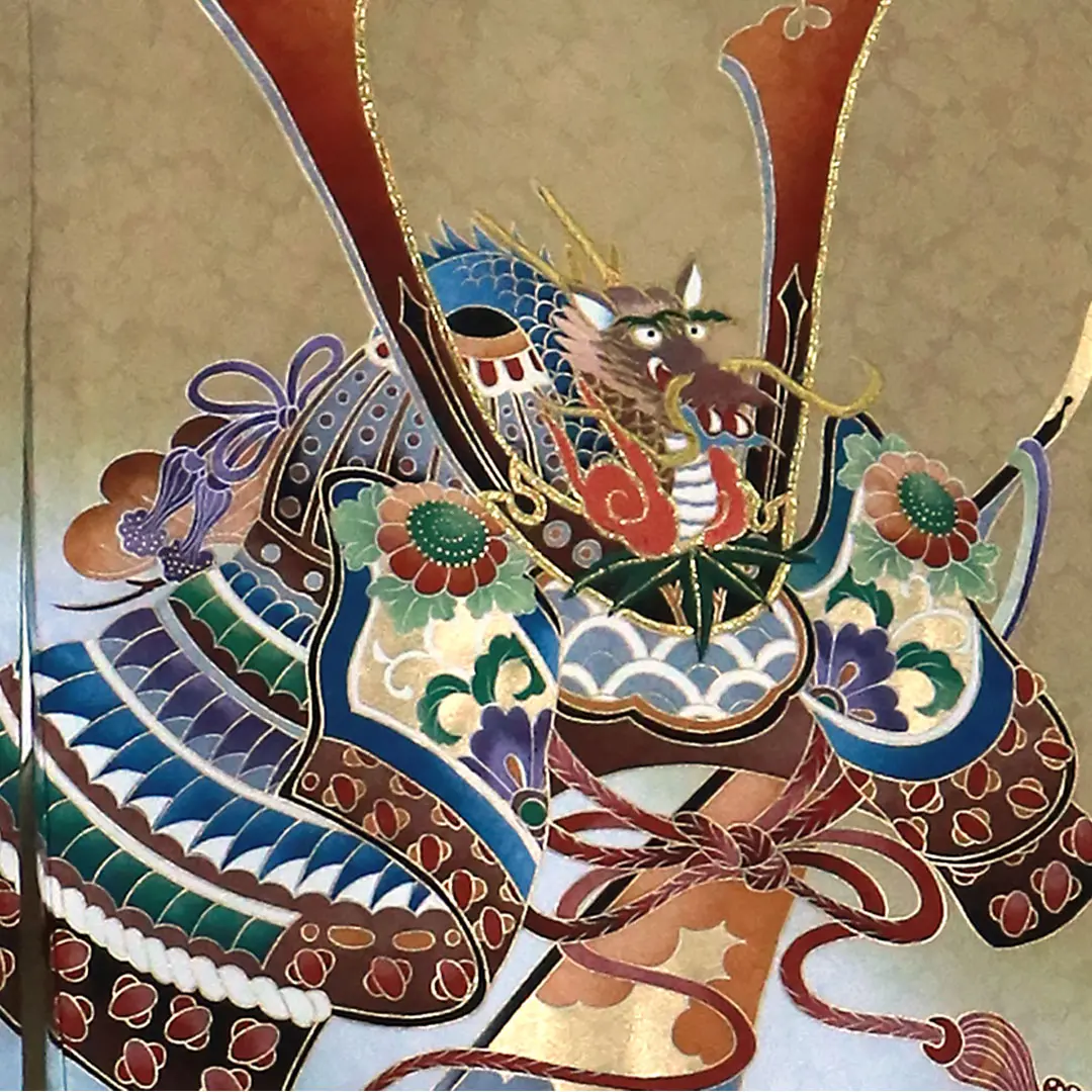 お宮参り産着／榛色（はしばみいろ）に兜の祝い着／男児