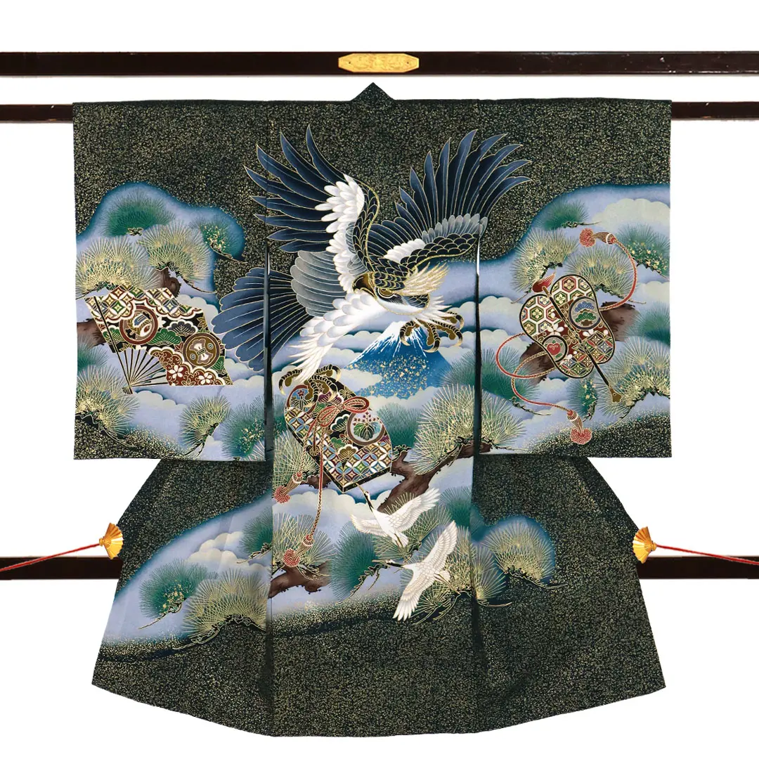 お宮参り産着／濃緑に金箔、鷹と富士の祝い着／男児／正面