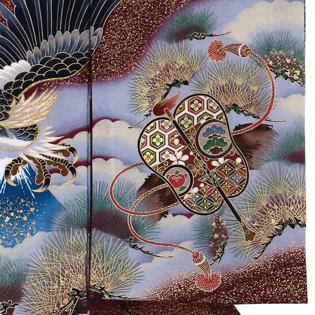 お宮参り産着／紫檀（したん）色に金箔、鷹と富士の祝い着／男児／右袖詳細