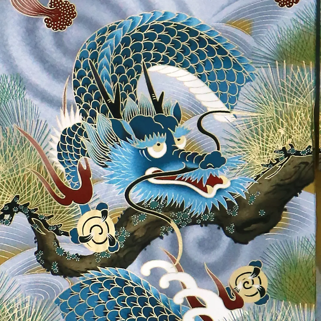 お宮参り産着／桑茶地に兜と龍の祝い着／男児／龍詳細