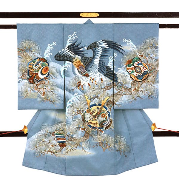 お宮参り産着／藍鼠（あいねず）地に鷹と松の祝い着／男児（ポリエステル）