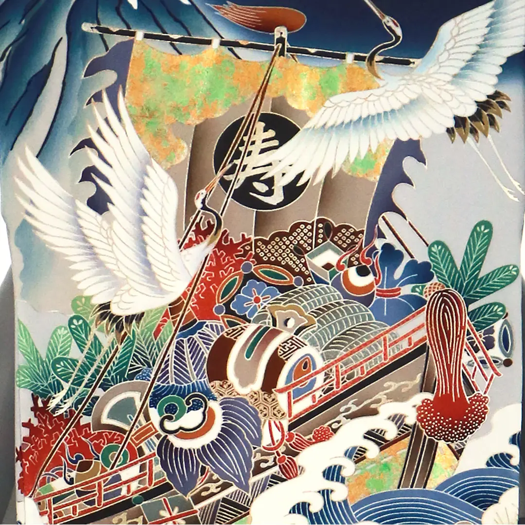 お宮参り産着／紺地に宝船と鶴、松の祝い着／男児／背中の柄詳細