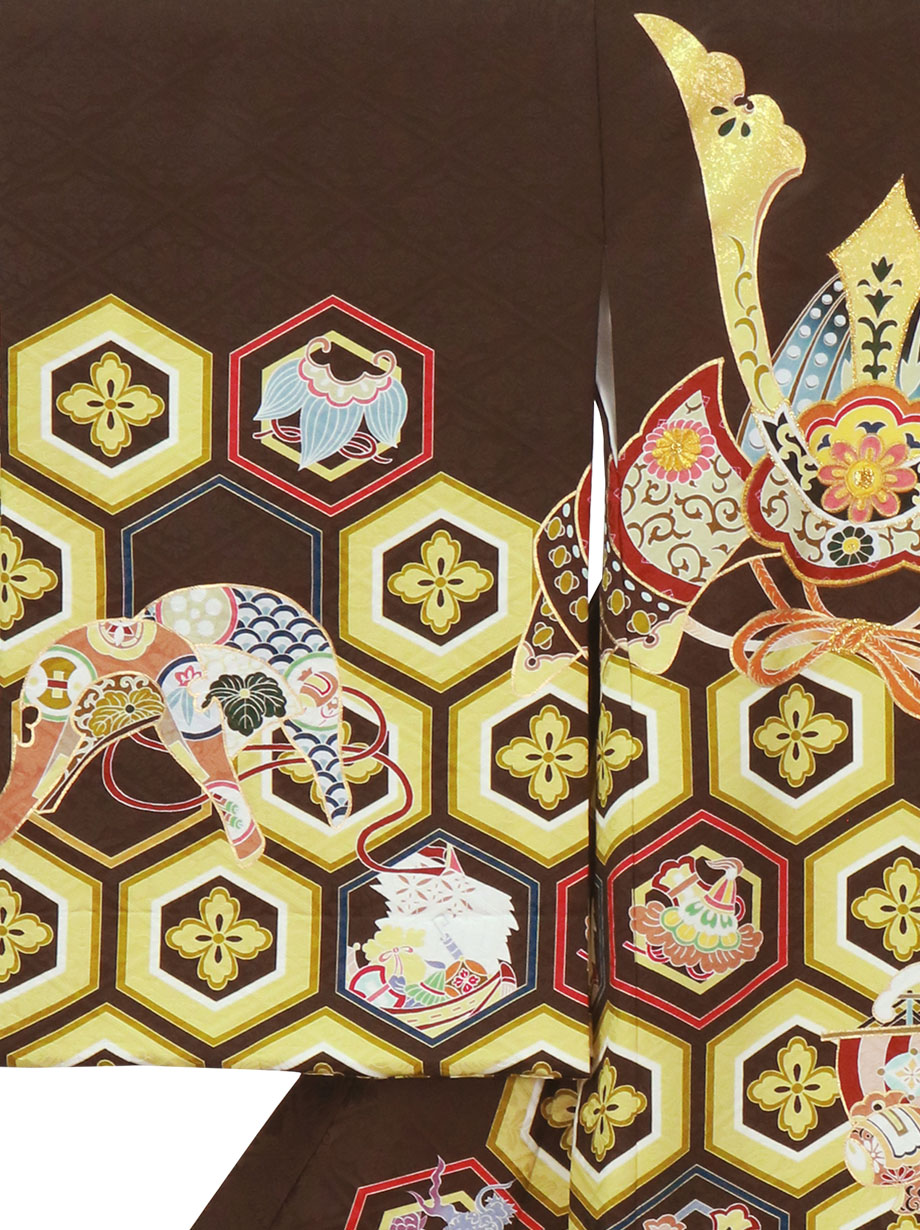 新品】お宮参り 着物 男の子 産着 ペールベージュ 兜 亀甲 花菱 正絹