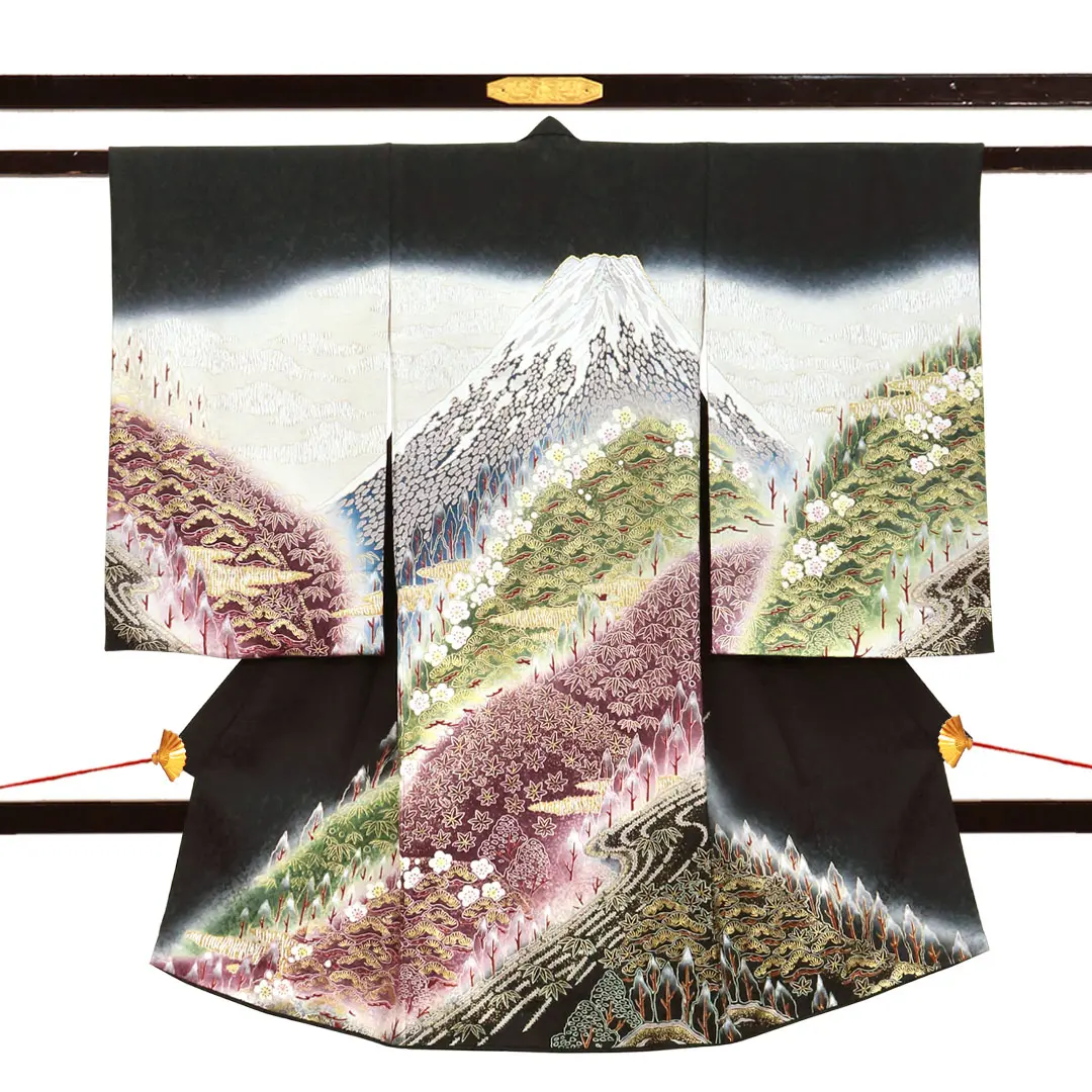 お宮参り産着／黒地に富士山と松竹梅の祝い着／男児