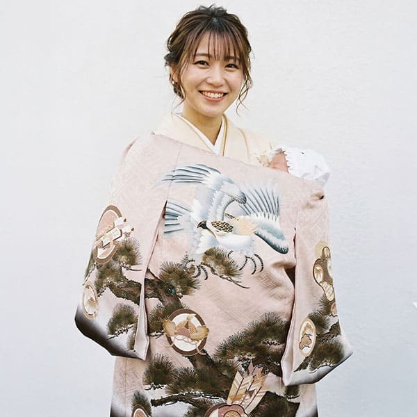 お宮参り産着／ベージュ地に鷹と松の祝い着／男児