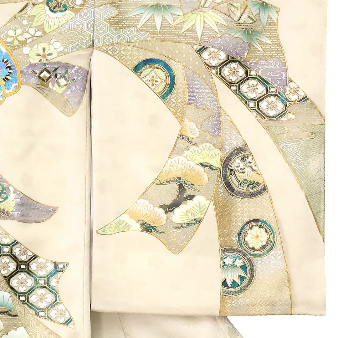 お宮参り産着／ベージュ地に束ね熨斗の祝い着／男女兼用／右袖詳細