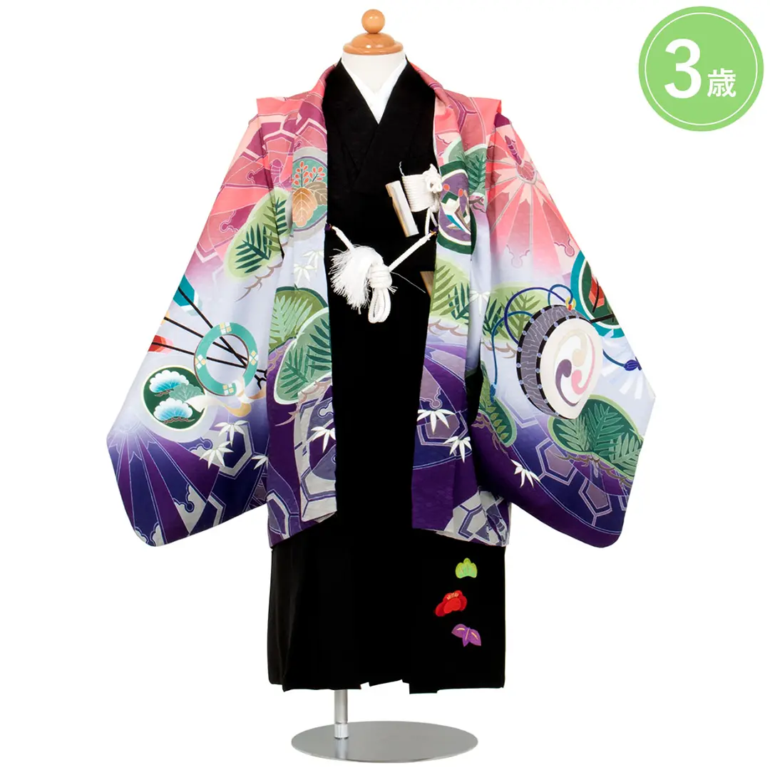 ピンクと紫に兜 黒の袴／七五三・三歳男の子・袴 | 宅配着物レンタルの