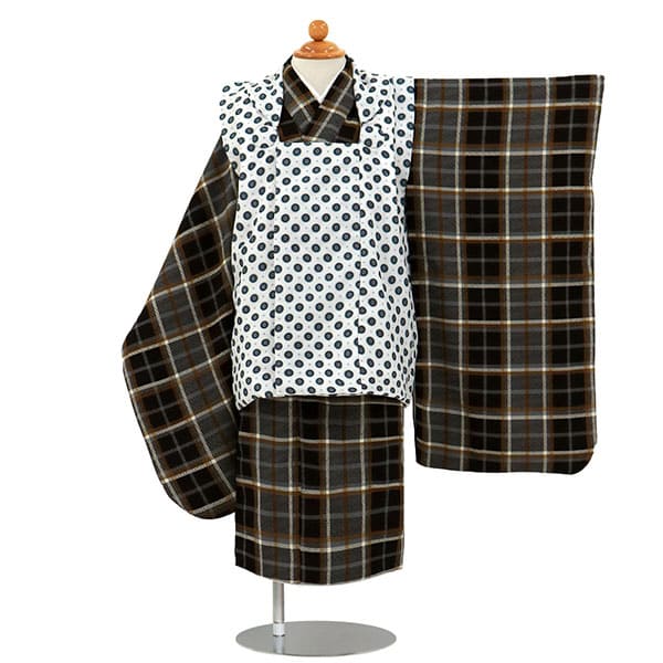 黒のタータンチェック、白の被布コートセット／七五三・三歳男の子