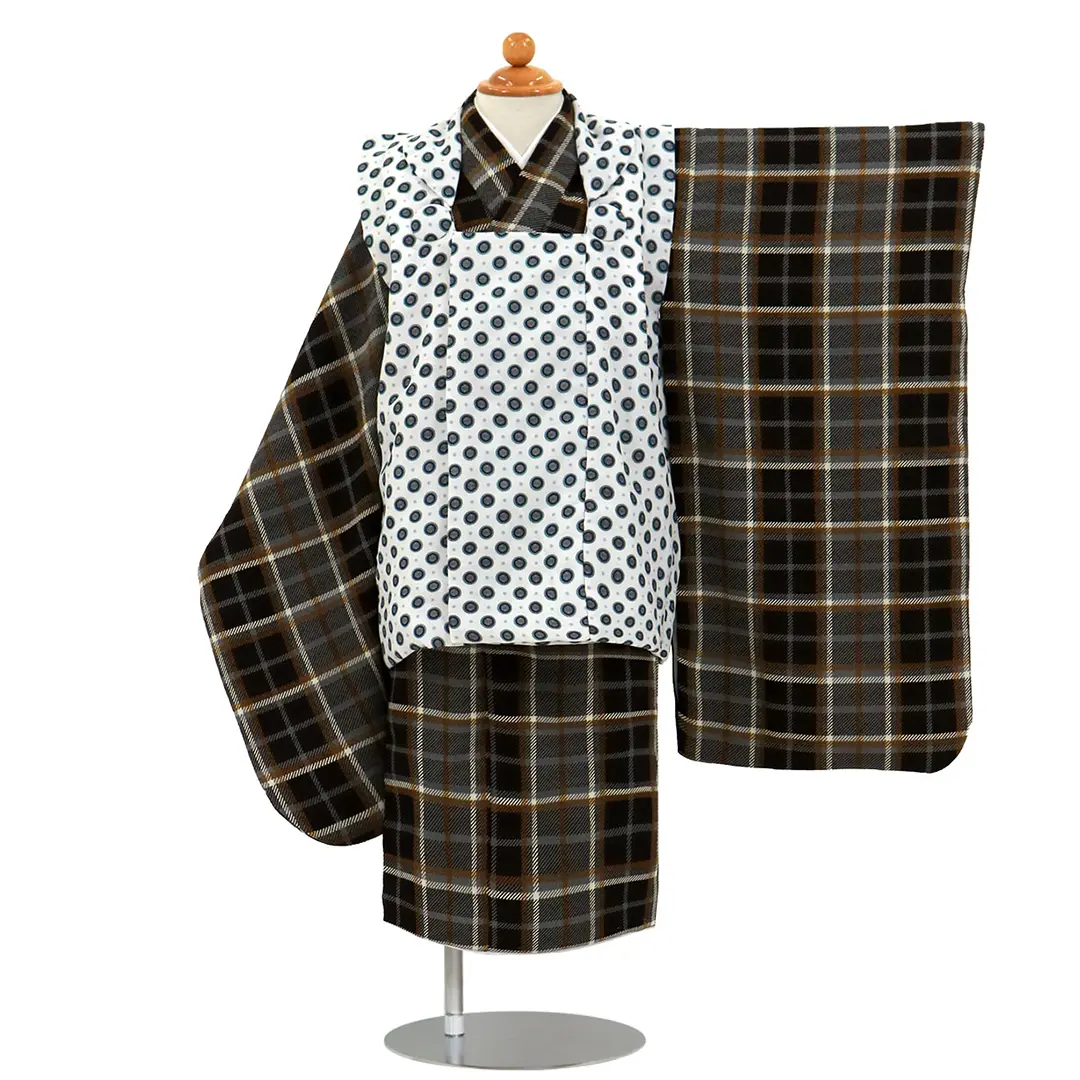 黒のタータンチェック、白の被布コートセット／七五三・三歳男の子