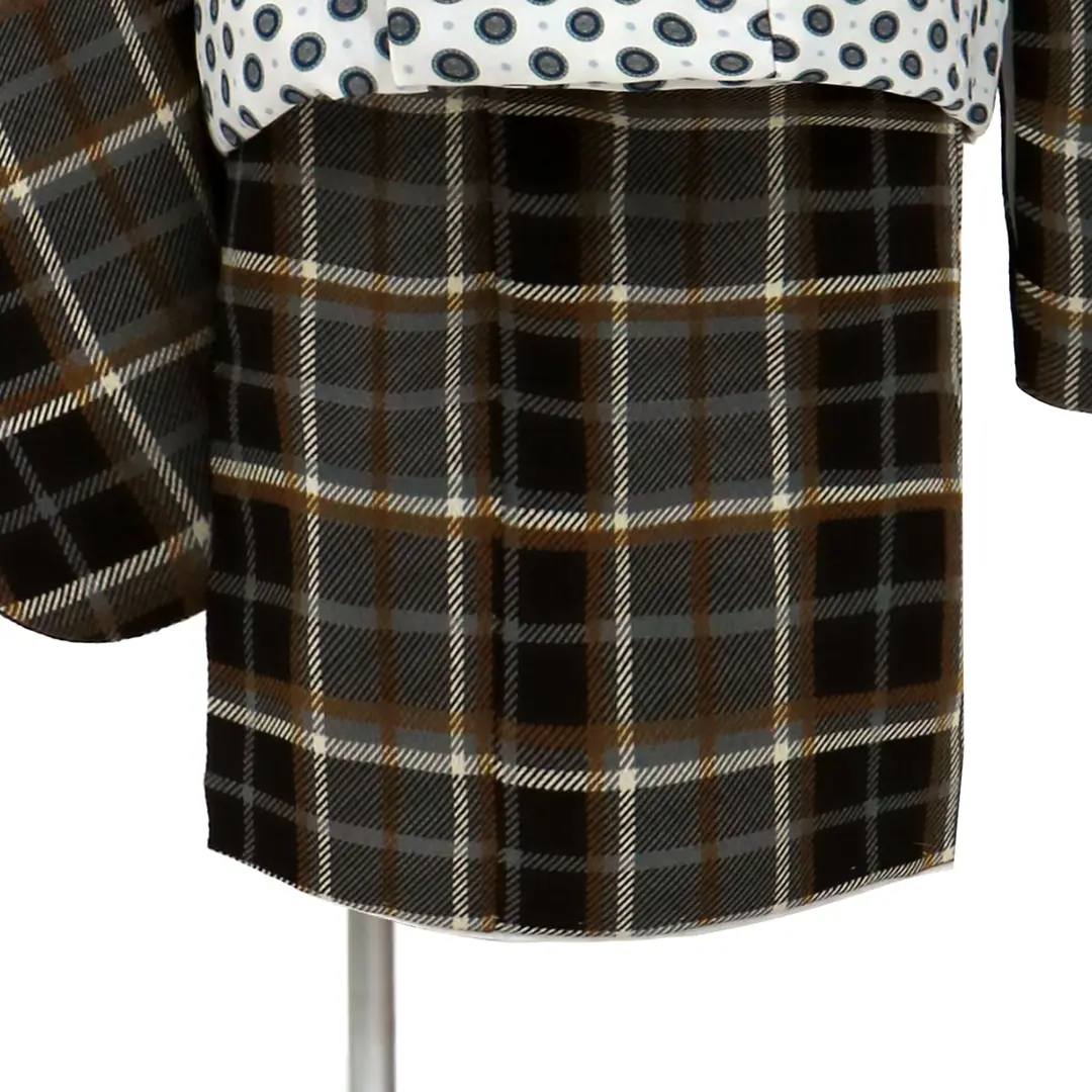 三歳★美品★モダン★チェック被布＆黒ストライプ着物＆雪駄18 七五三 着物 3歳 男児 珍しいモダン柄 被布セット 合繊 フルセット