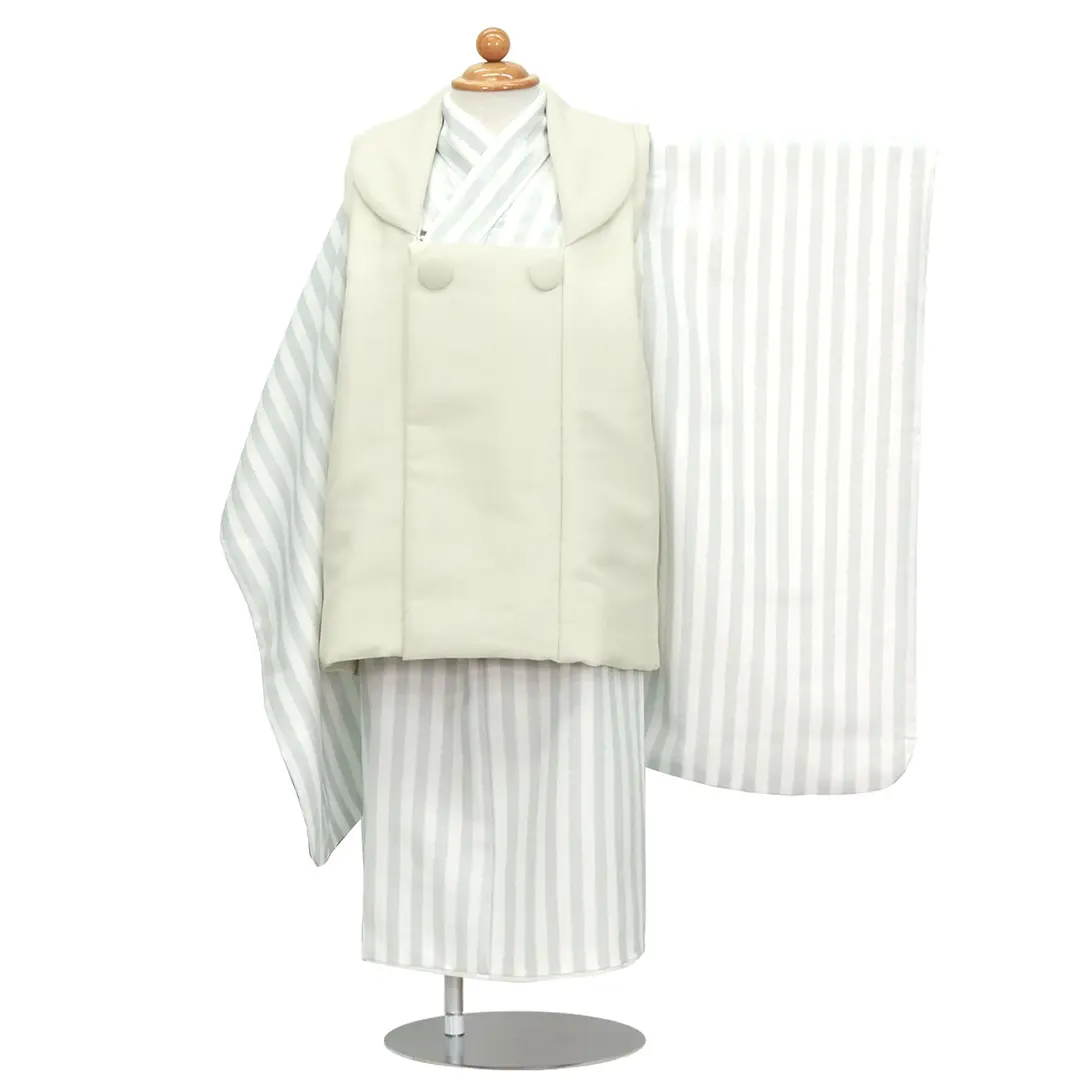 七五三用 白い衣装 ストライプデザイン 白地にグレーのストライプ、アイボリーの被布コートセット／七五三・三