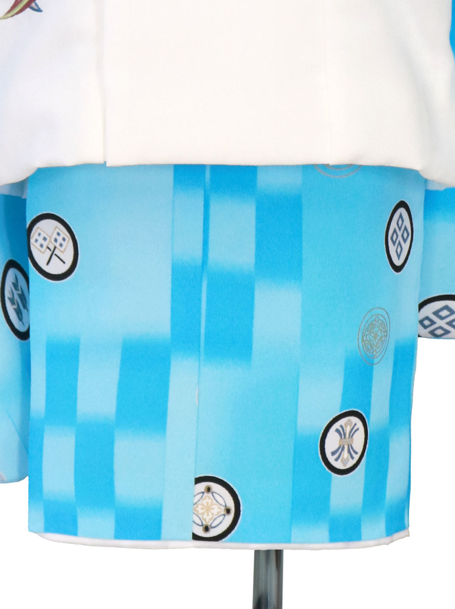 水色地に変わり市松と丸紋、白の被布コ－トセット／七五三・三歳男の子