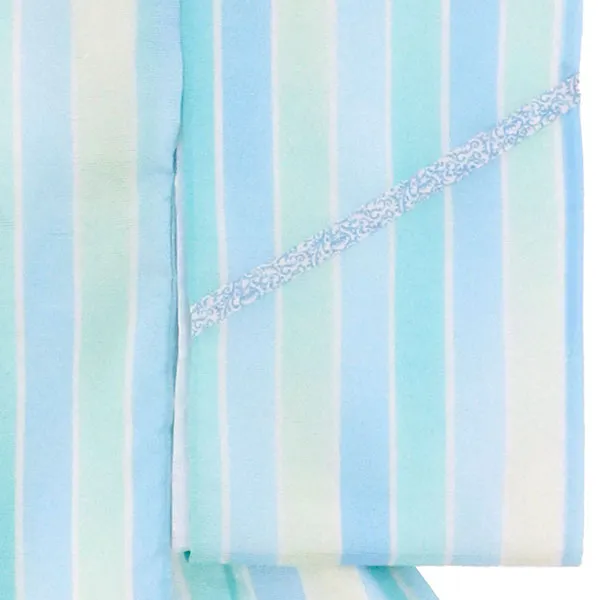 淡いブルーやグリーンのストライプの絽の祝い着（産着）／男児（かしきものオリジナル）右袖