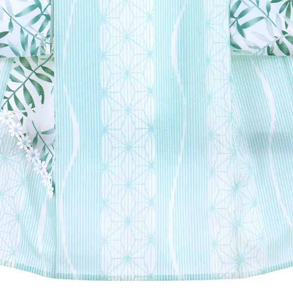 ミントグリーン地に麻の葉と縞の絽の祝い着（産着）／男児（かしきものオリジナル）裾模様