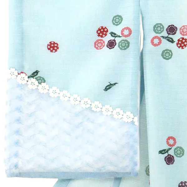 水色地に鳥と小花、レースの絽の祝い着（産着）／男児（かしきものオリジナル）左袖
