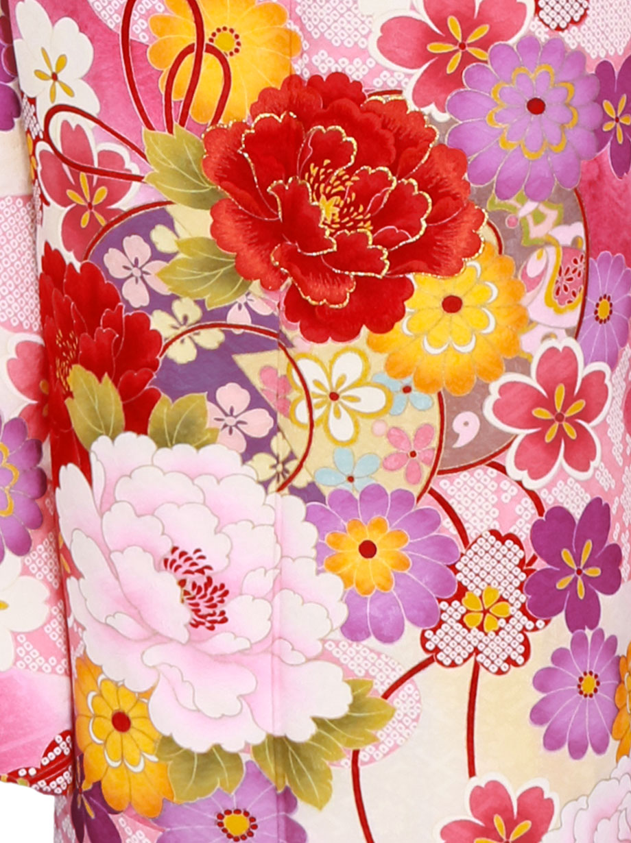 ピンク色に枝垂れ桜の振袖／小さめサイズ