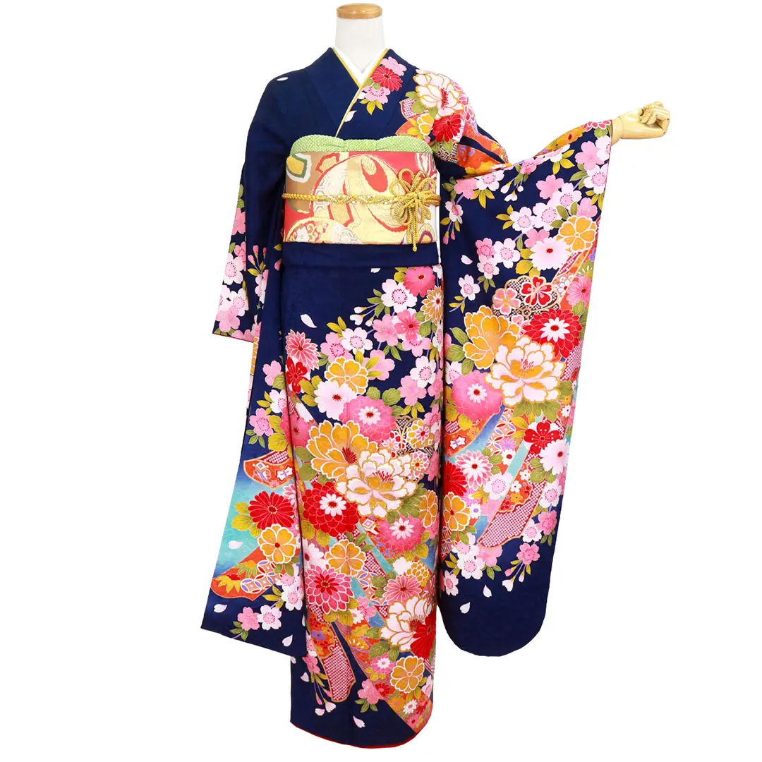 紺地に桜の振袖／標準サイズ／正面