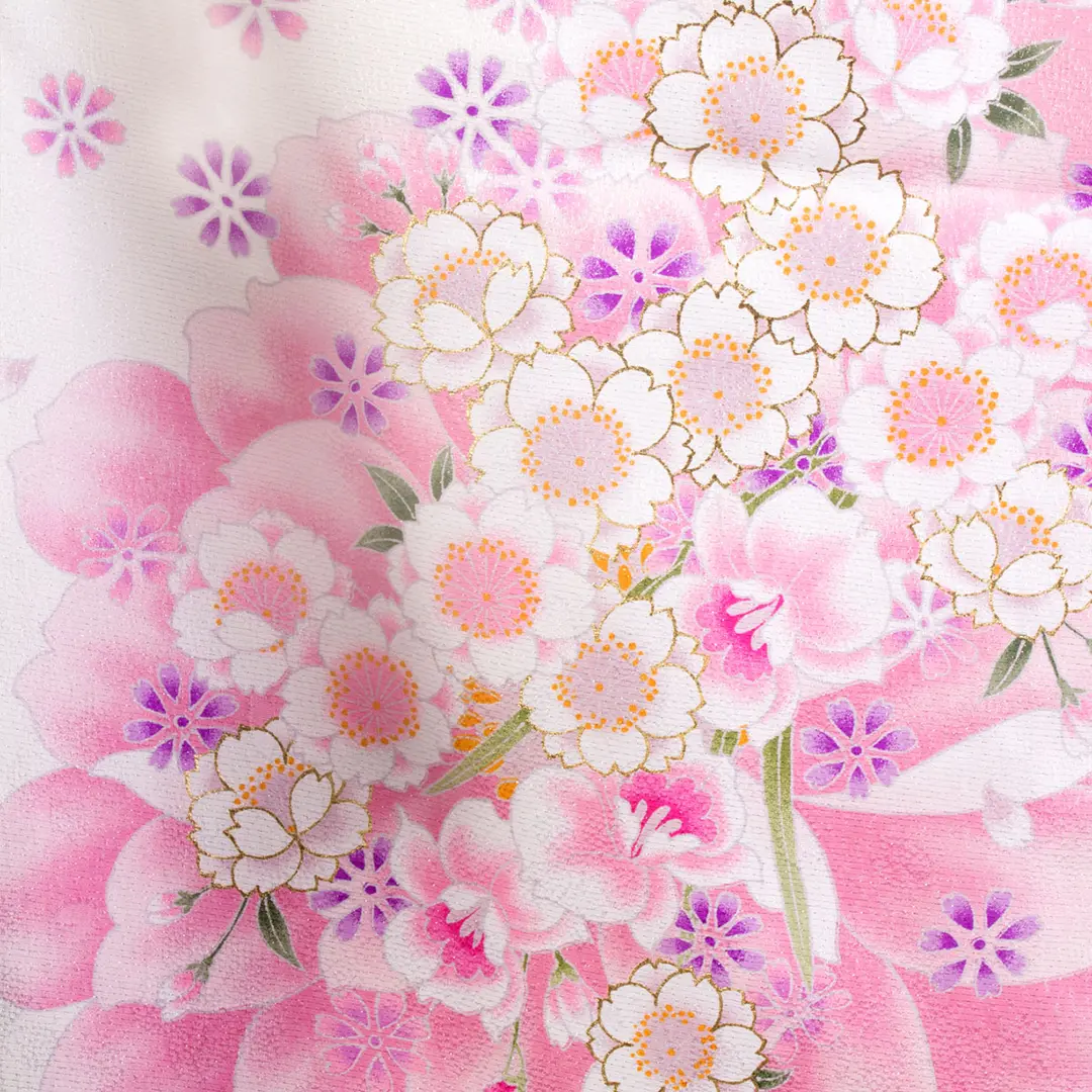 白色地に桜・紺袴（無地） （二尺袖）／卒業式／柄詳細