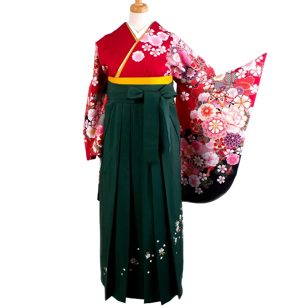 赤色地に桜と鞠・緑袴（刺繍） （二尺袖）／卒業式 | 宅配着物レンタル