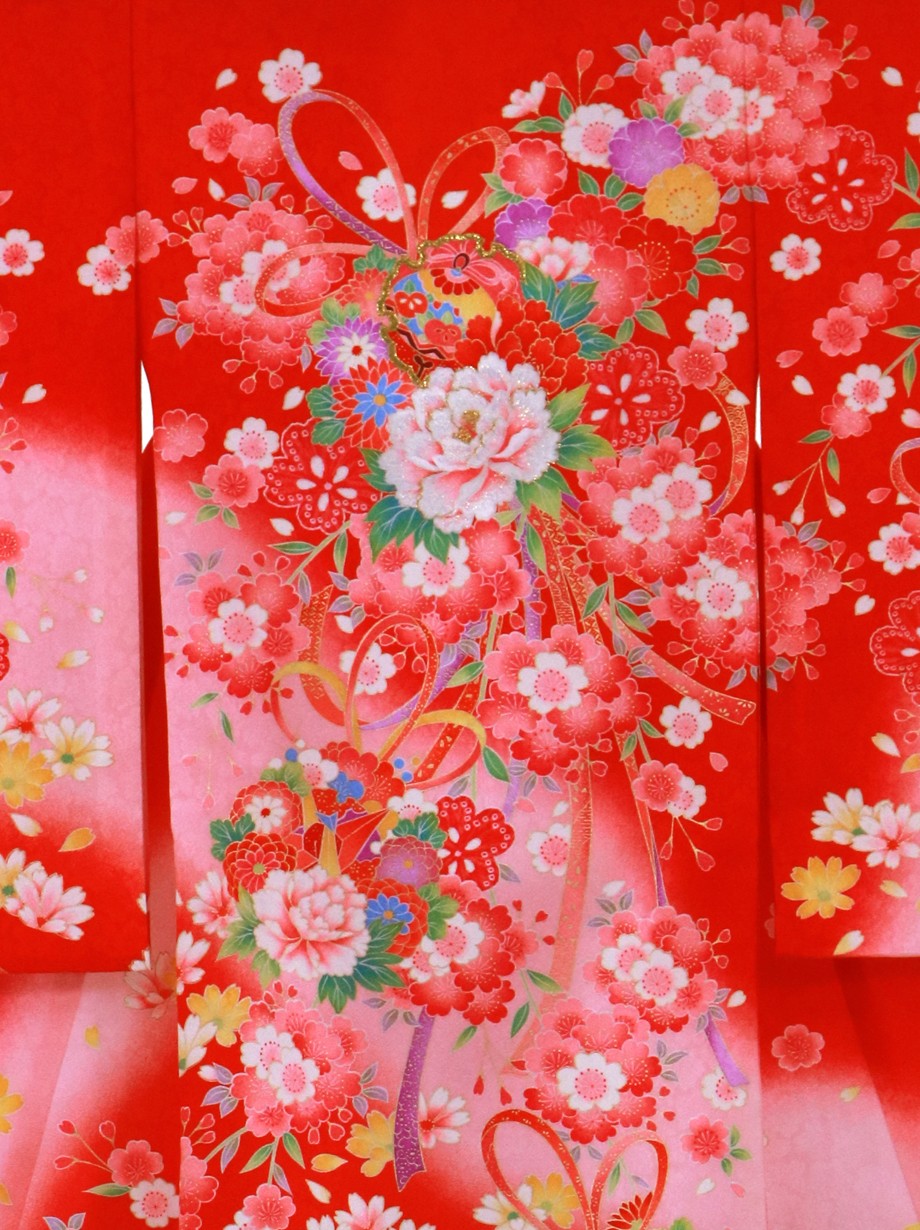 赤地に牡丹と鈴の祝い着（産着）／女児