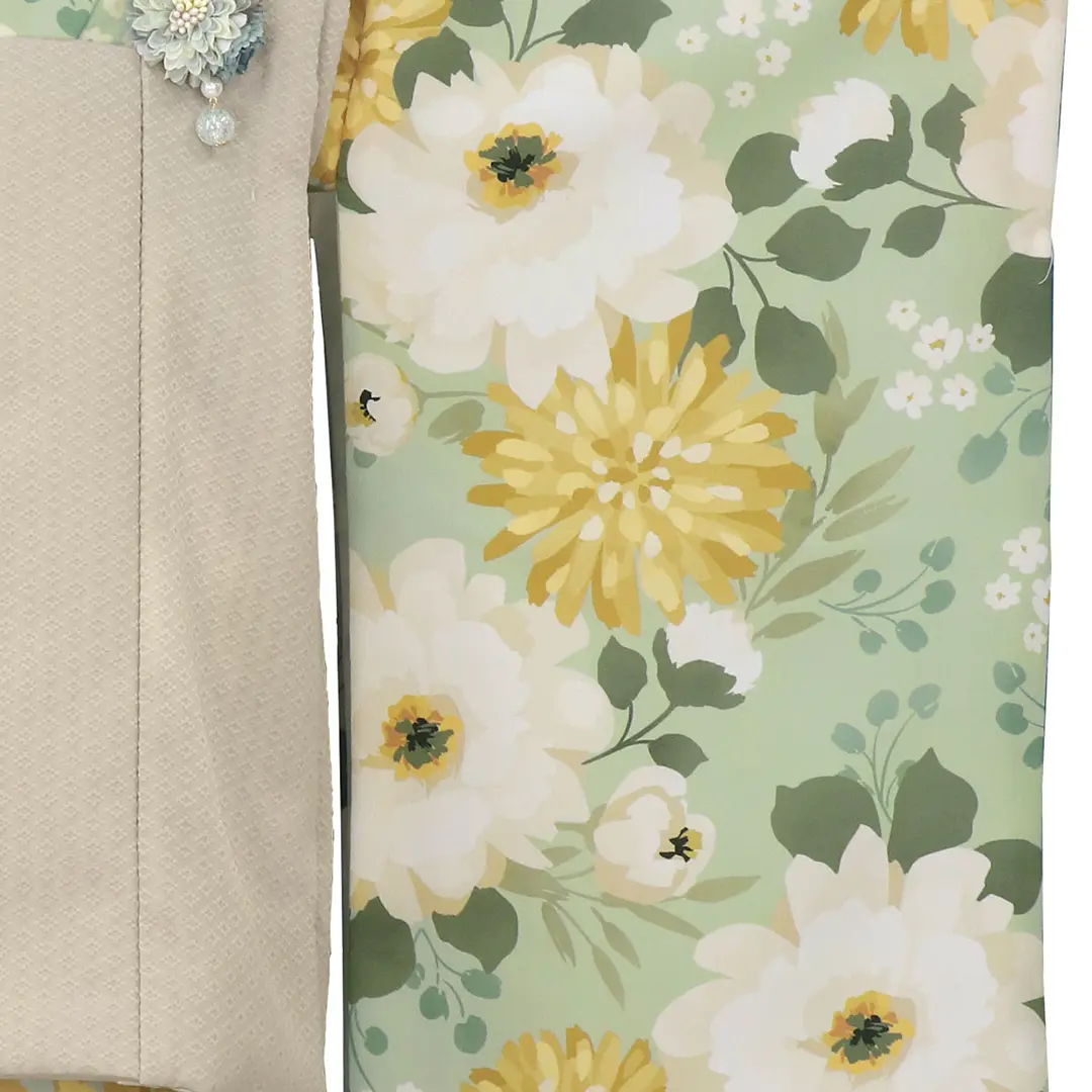 花わらべ》レトロフラワー・くすみグリーン、ベージュの被布コート