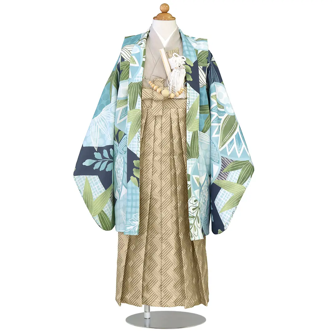 よ*ん様 美品 七五三 5歳 袴セット 花わらべ 花わらべ》水色地に葵の羽織、ベージュの袴／七五三・五歳男の子