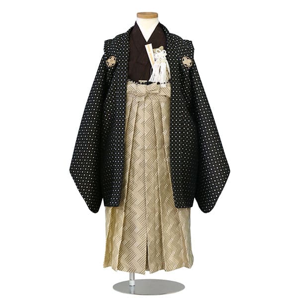 花わらべ》黒のドット柄に五つ紋、ベージュの袴／七五三・五歳